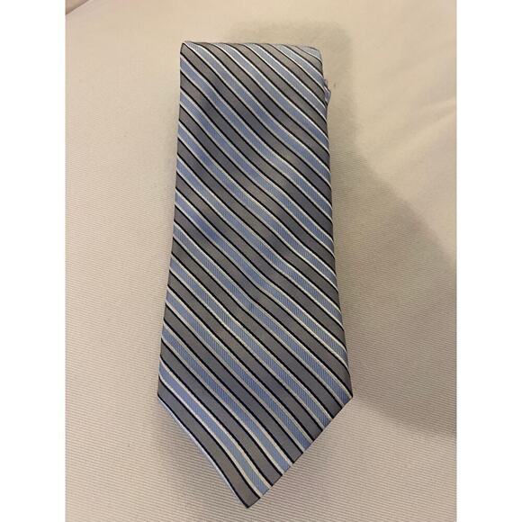 Saks Fifth Avenue Other - Saks 5th Ave Stripped Tie